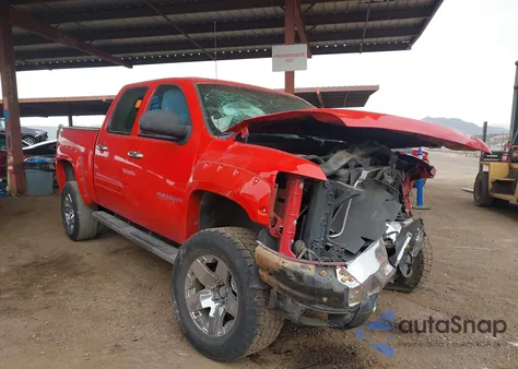 2010 Chevrolet Silverado 1500 Lt from USA, damaged, VIN 3GCRKSEA7AG264022